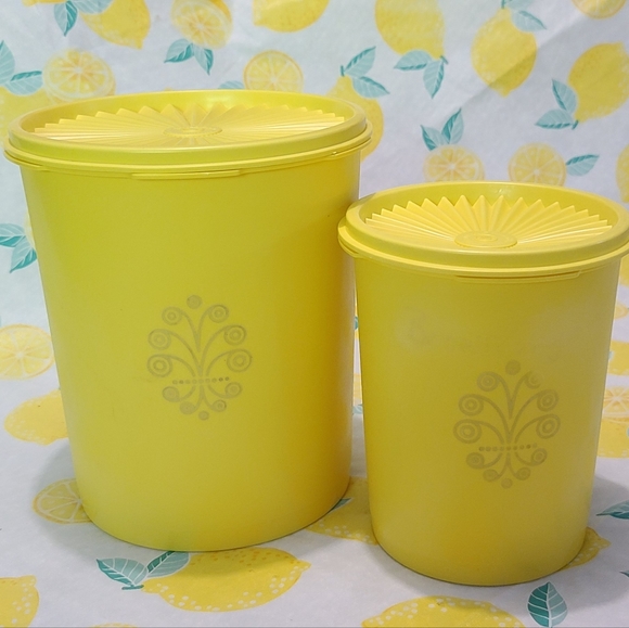 Vintage Tupperware Canisters Yellow - Picture 1 of 5